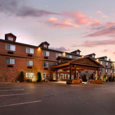 Best Western Plus Concord Inn Миноккуа Экстерьер фото