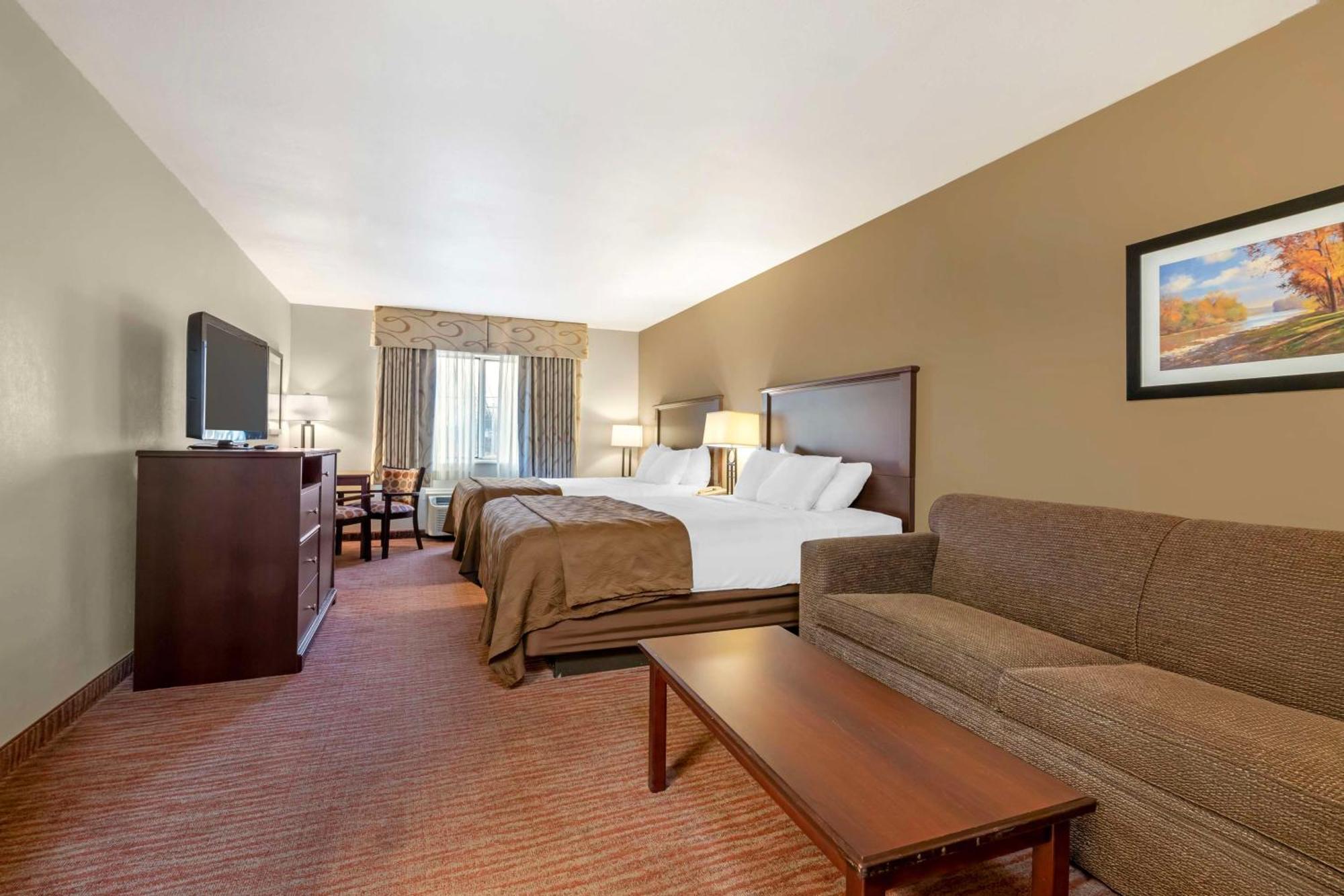 Best Western Plus Concord Inn Миноккуа Экстерьер фото