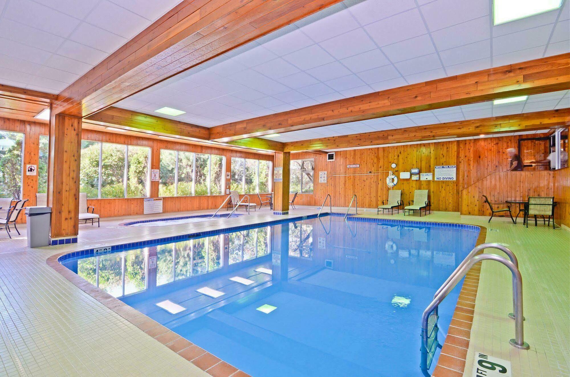 Best Western Plus Concord Inn Миноккуа Экстерьер фото
